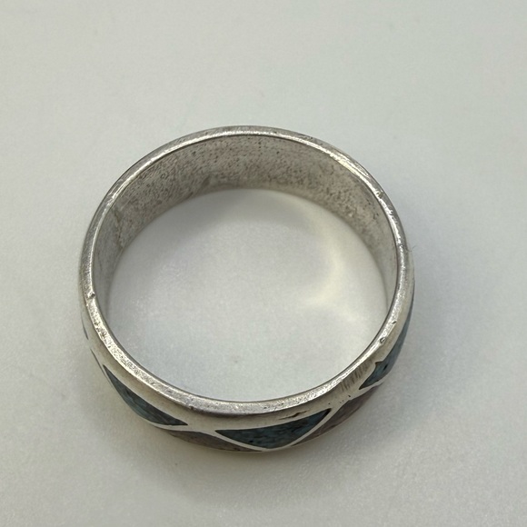 Vintage Southwestern Style Turquoise & Coral Inlay Band Ring Size 11.5 Unmarked - Picture 3 of 4